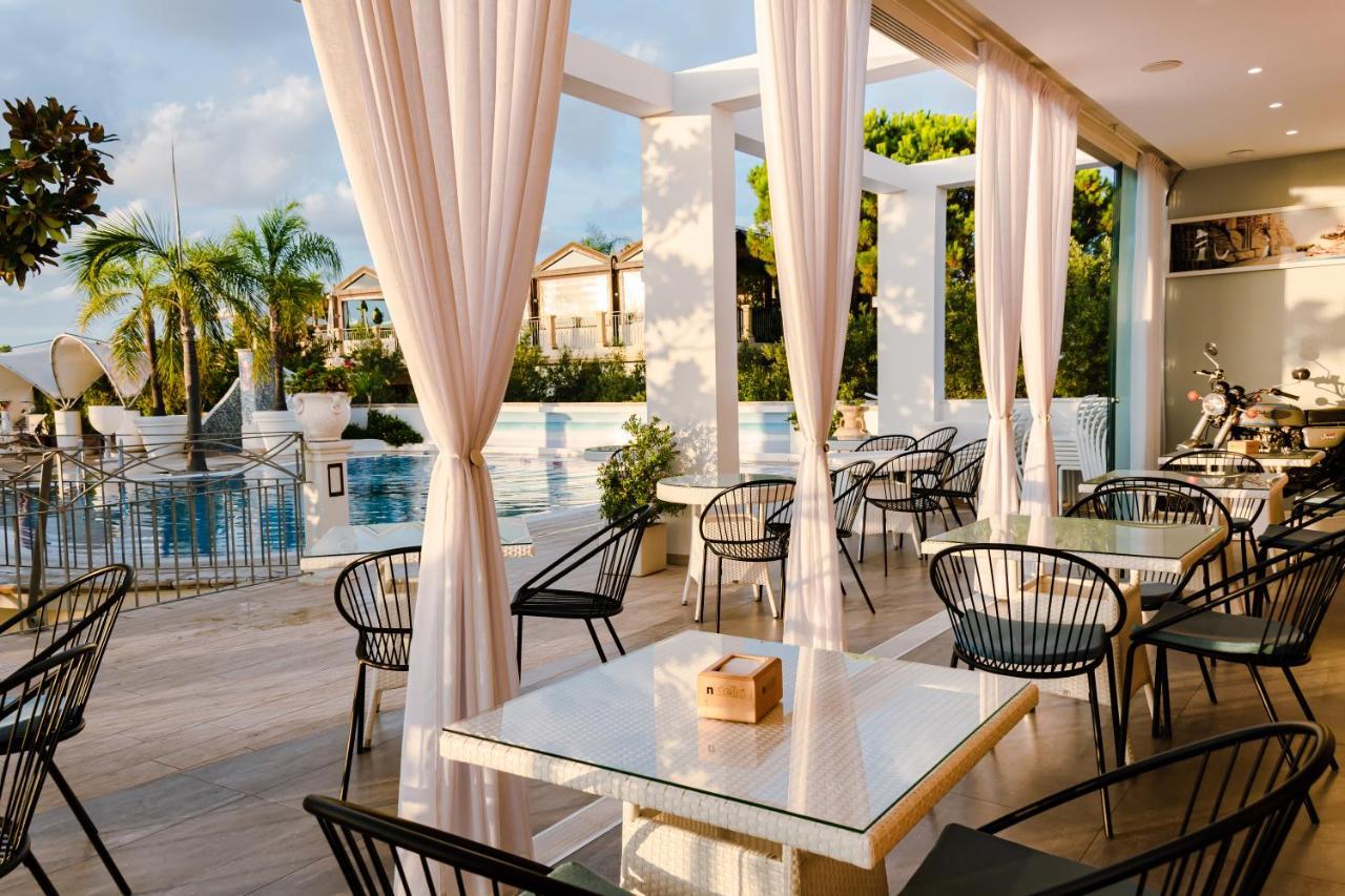 Residence Porto Ulisse Parghelia Bagian luar foto
