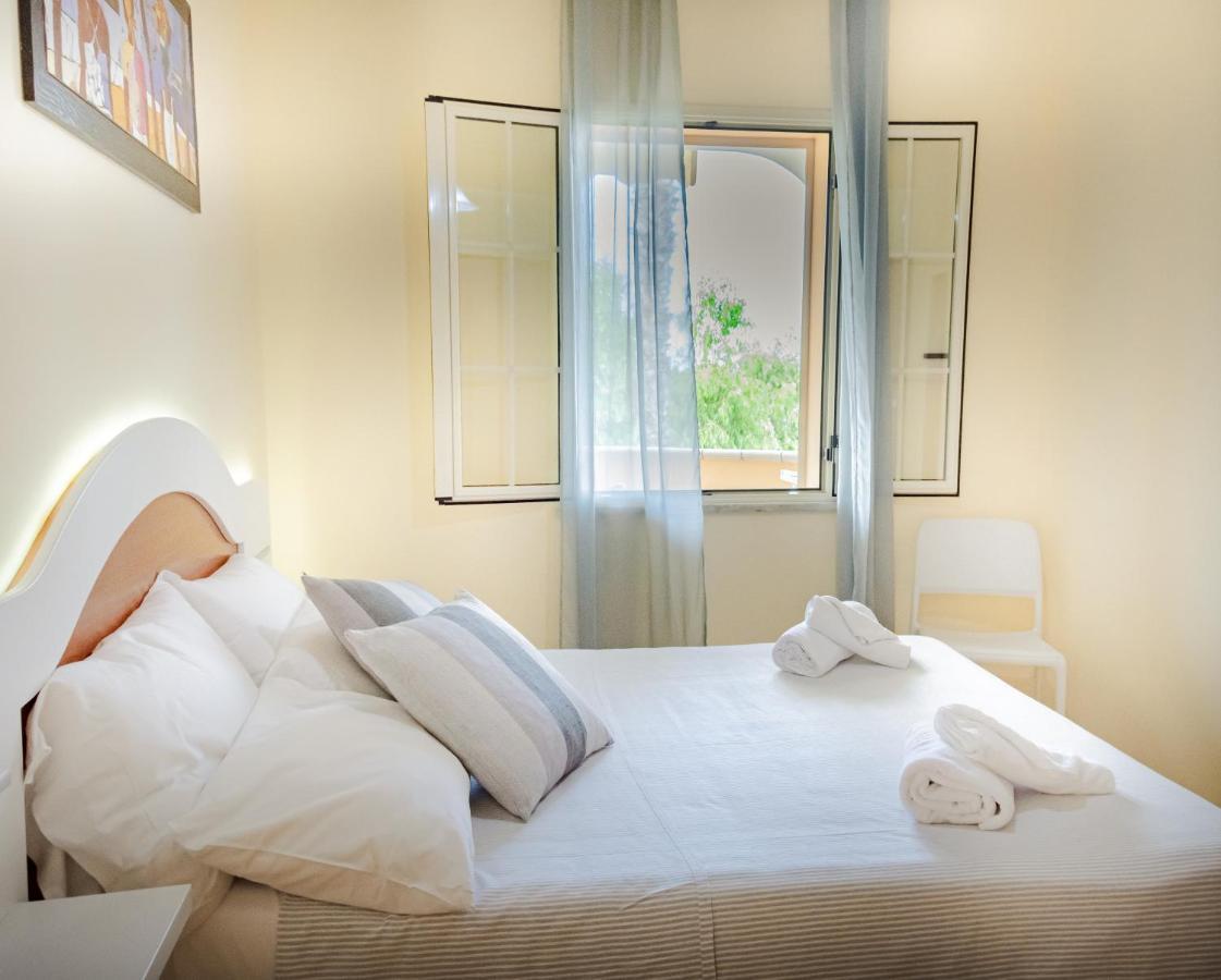 Residence Porto Ulisse Parghelia Bagian luar foto