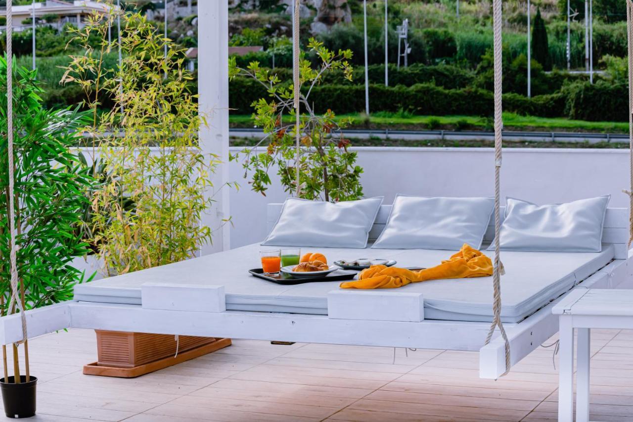 Residence Porto Ulisse Parghelia Bagian luar foto