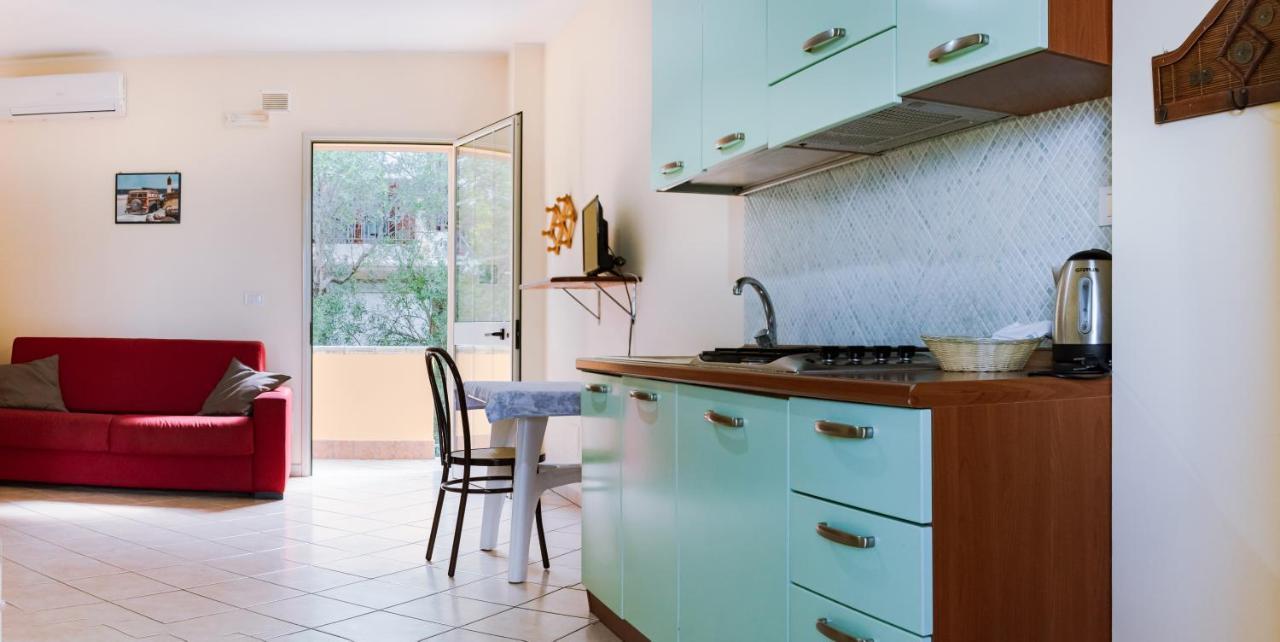 Residence Porto Ulisse Parghelia Bagian luar foto